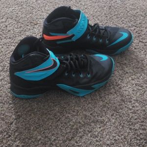 Lebron Sodier 8